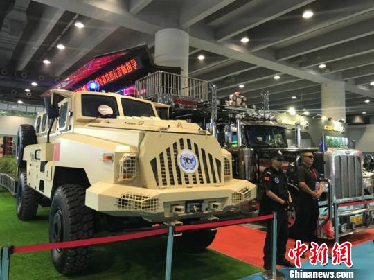 特種車(chē)輛參展 索有為 攝 特種車(chē)輛參展 索有為 攝